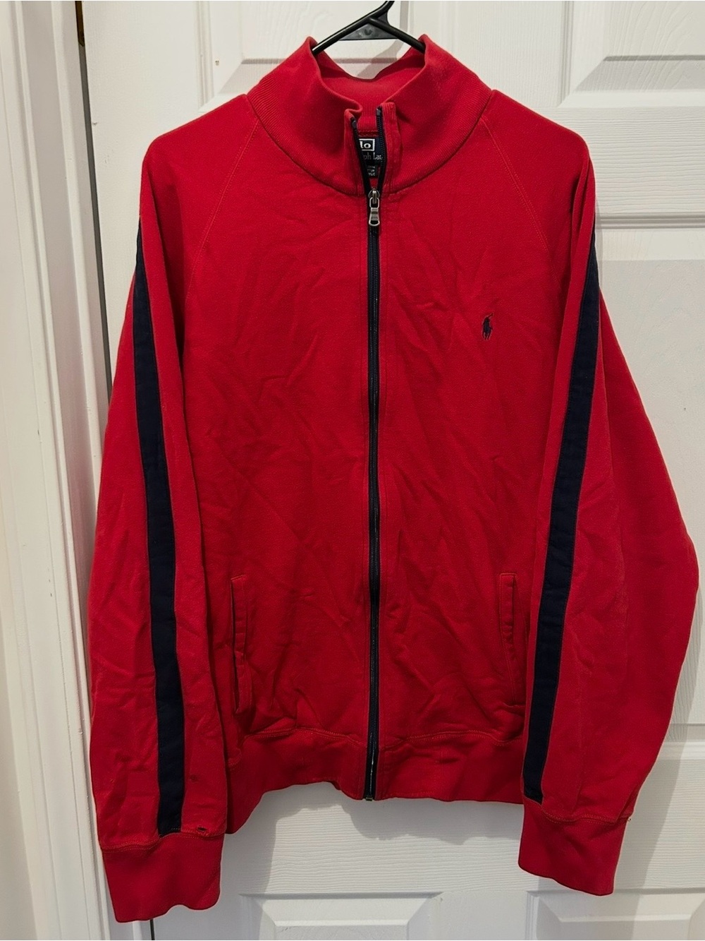 Polo Ralph Lauren Vintage
Mens Red Black Striped Jacket